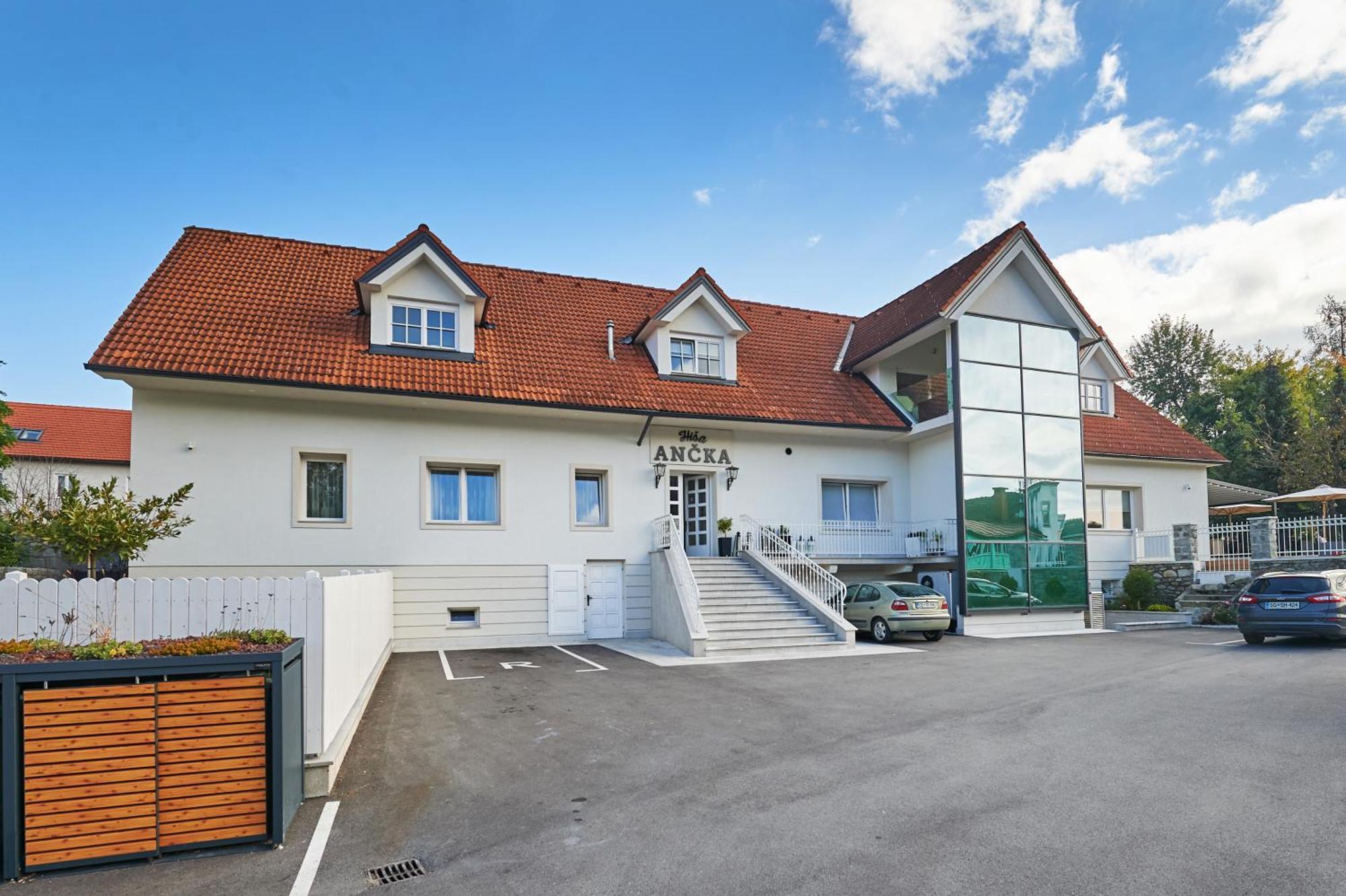 Hisa Ancka, Boutique Hotel & Maja Rooms Slovenj Gradec Exterior foto